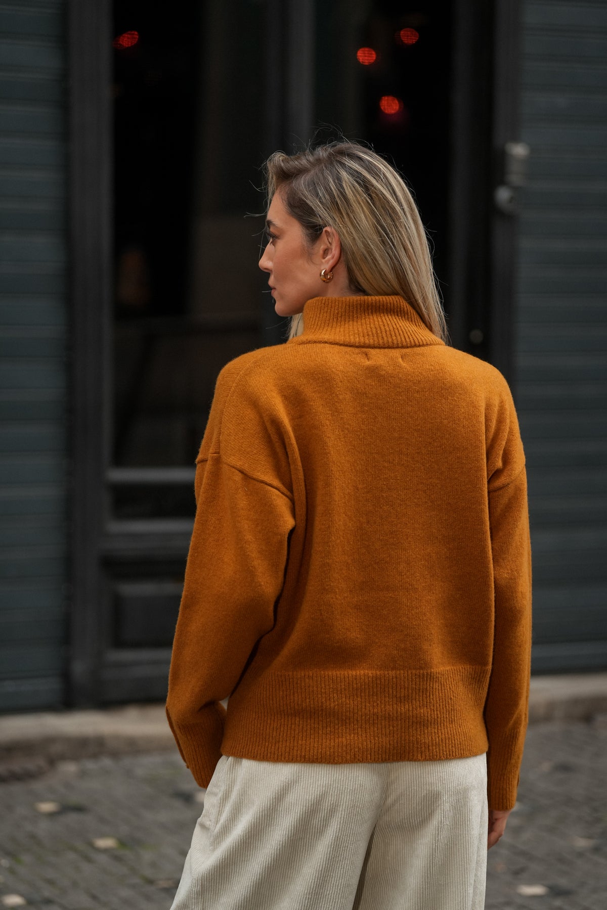 Camisola em Lã com Botões