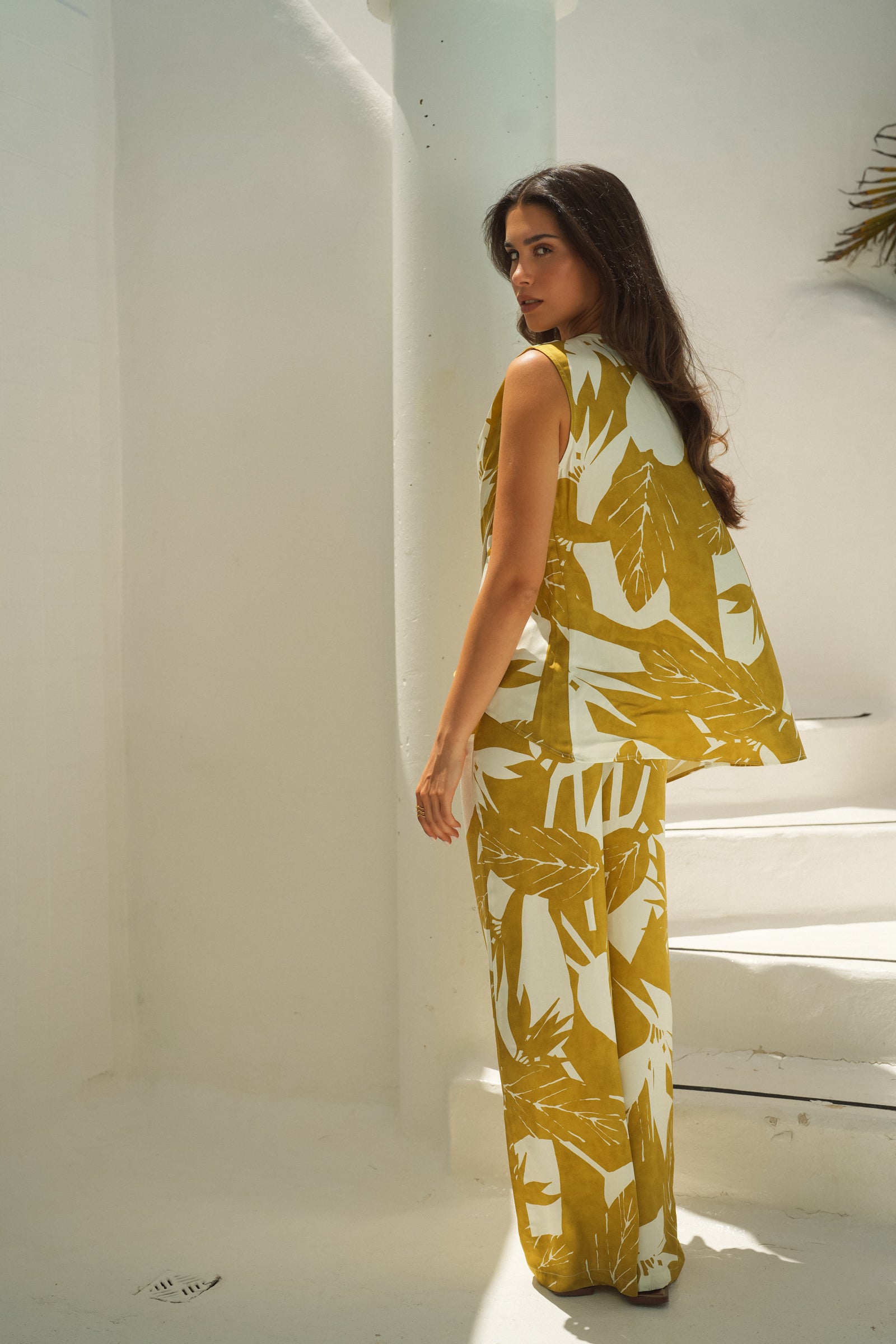 Tropical Print Trousers | Portuguese Fashion | GUIMANOS