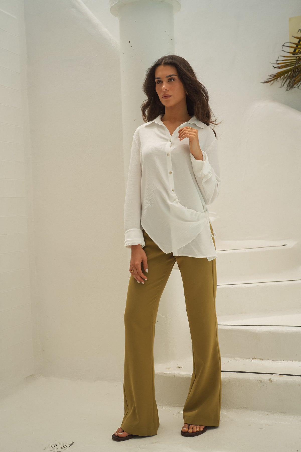 Blusa Fluida com Ajuste Lateral