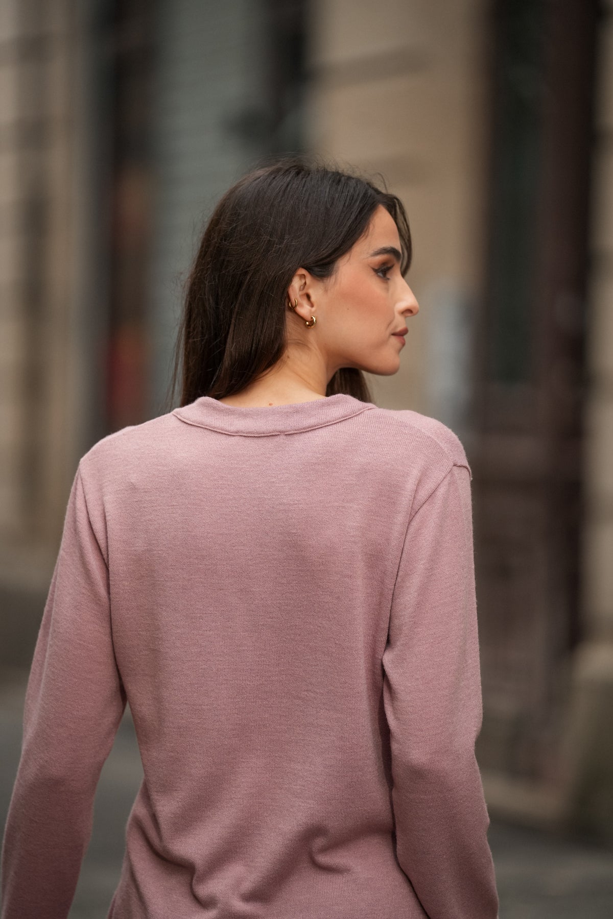 Camisola Rosa Decote V | GUIMANOS – vista 3