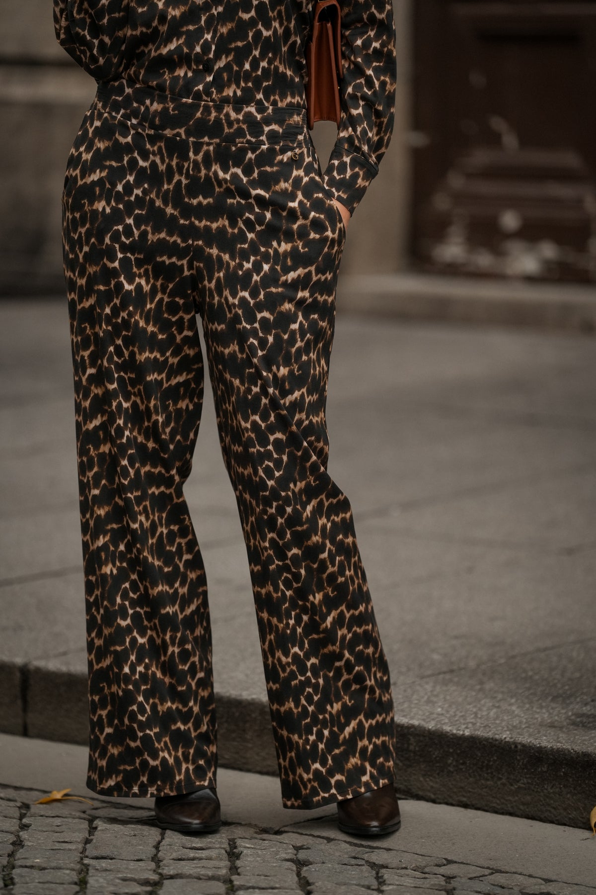 Calça Animal Print em Viscose