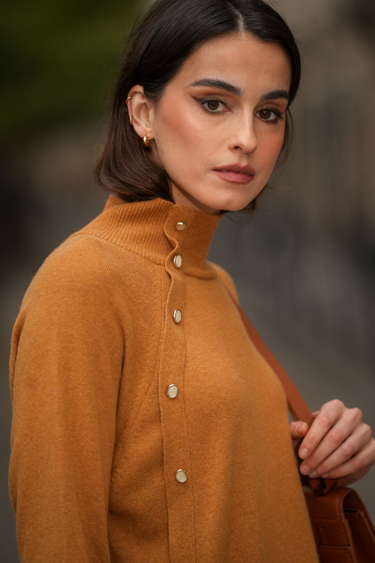 Camisola com Botões Decorativos