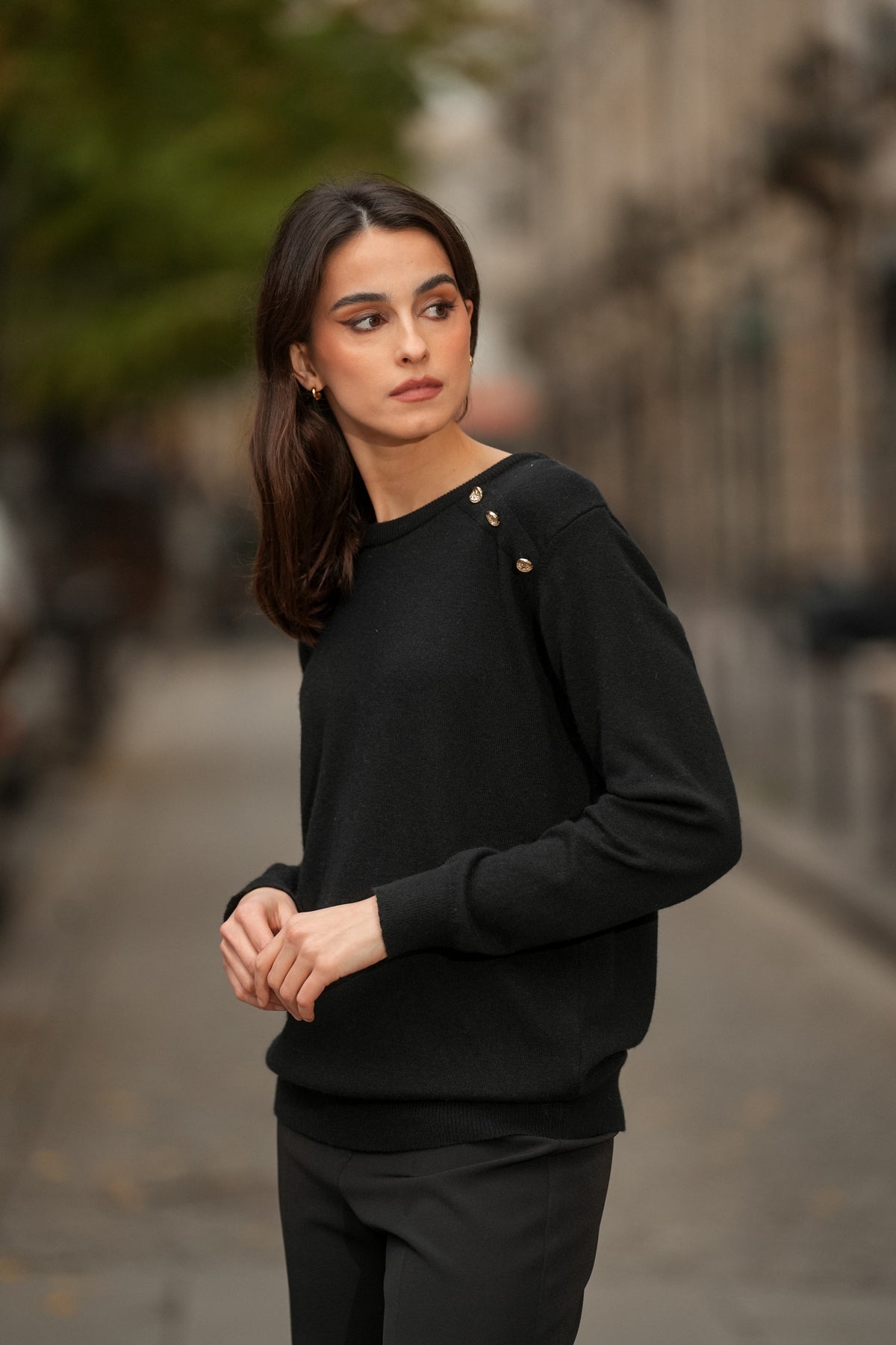 Camisola com Botões nos Ombros