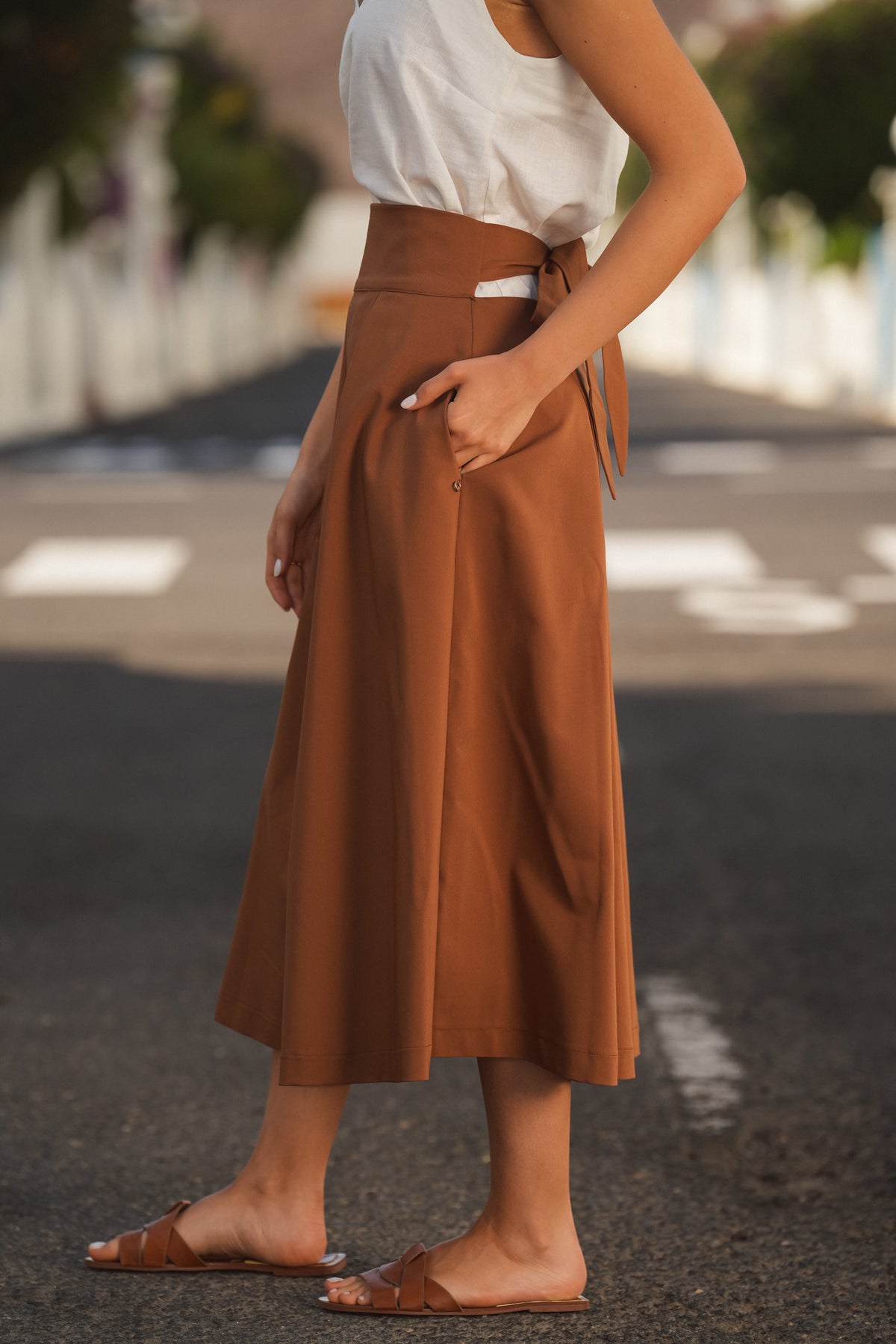 Saia Midi Cintura Subida