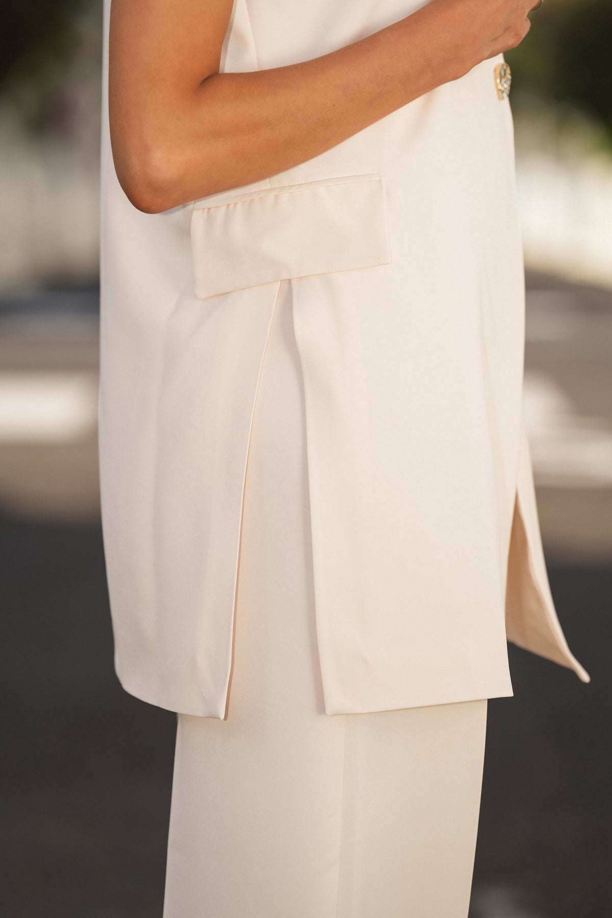 Long Vest with Button