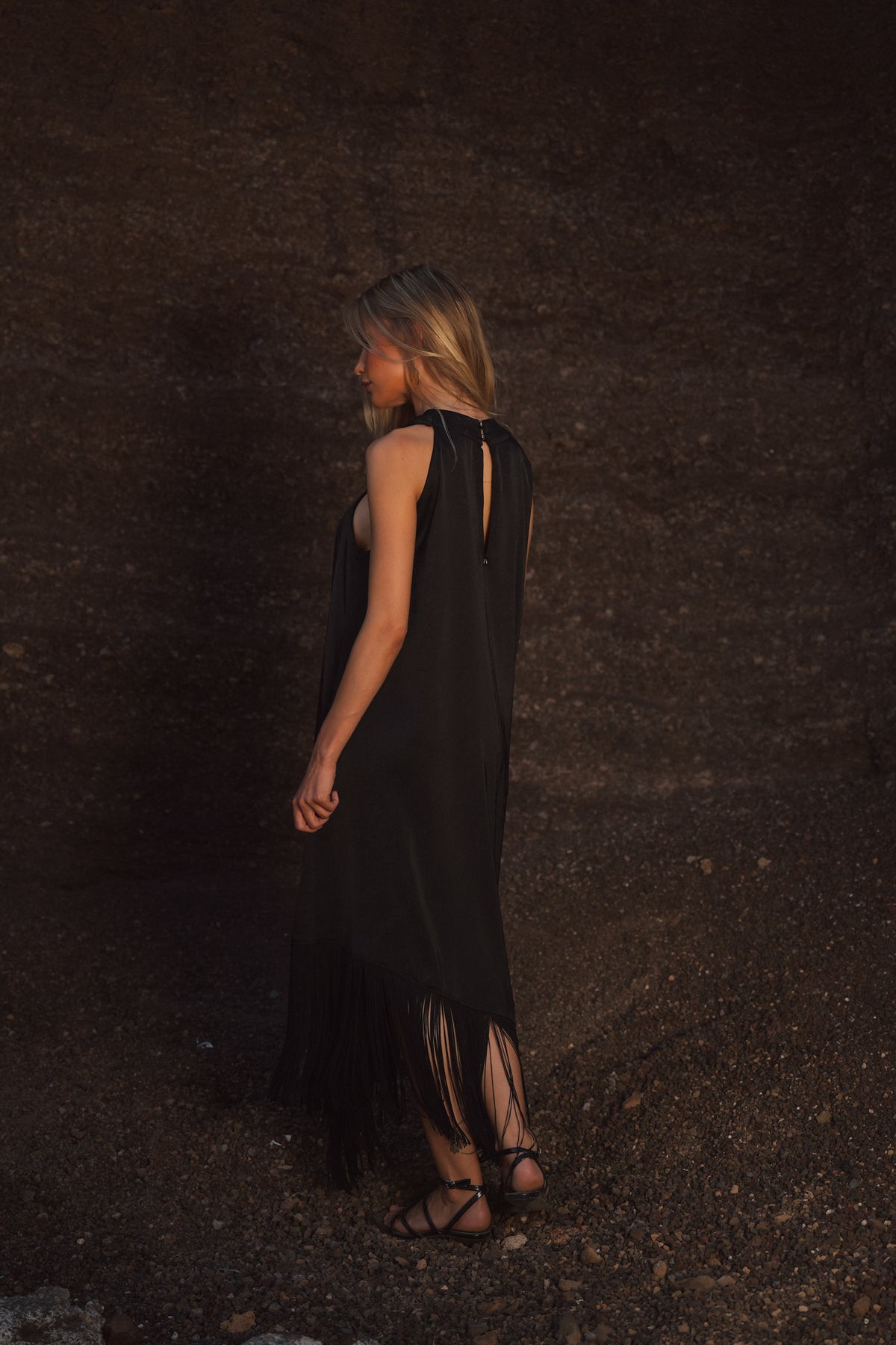 Vestido Comprido com Franjas