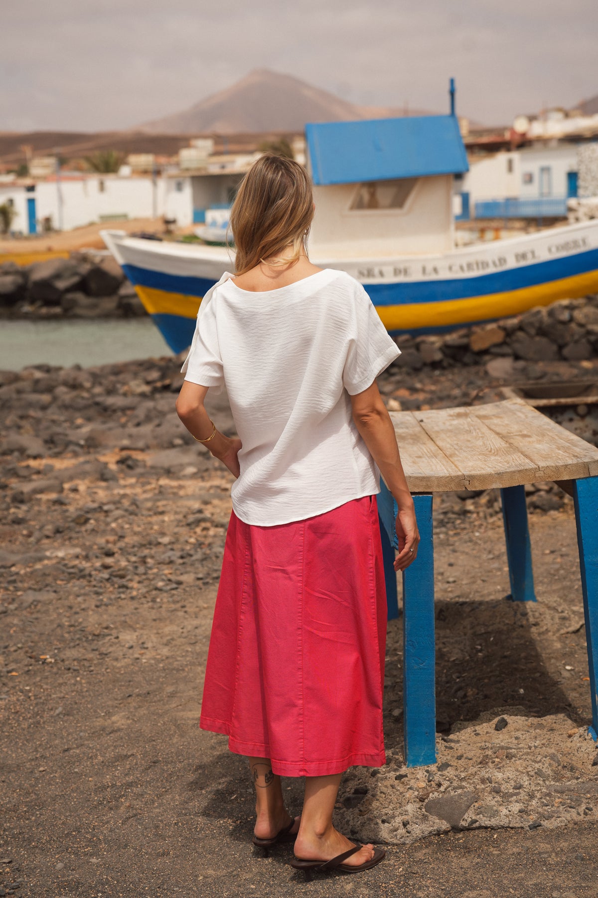 Saia Midi com Botões Decorativos