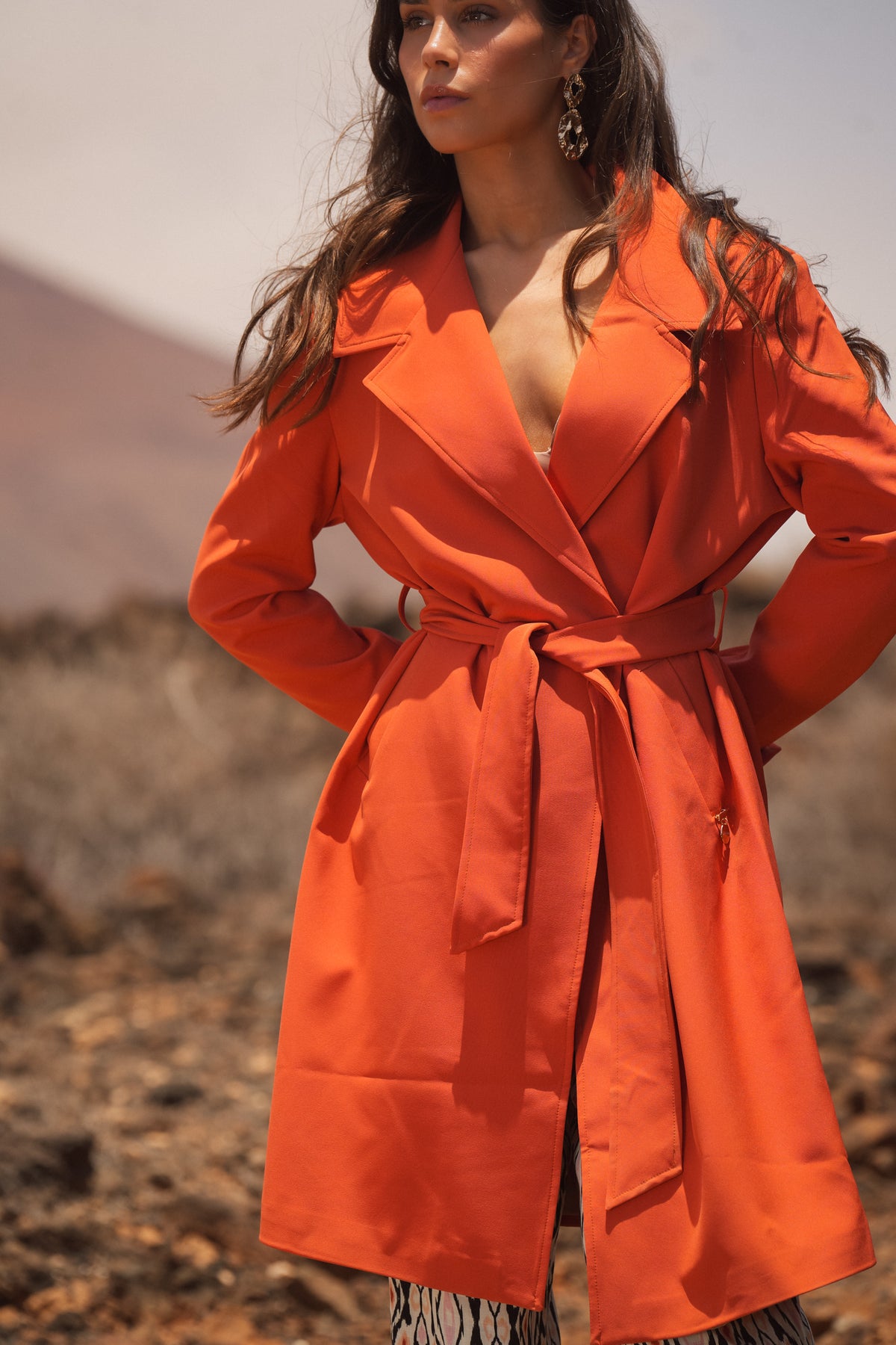 Trench Coat Fluido com Cinto | GUIMANOS – vista 3