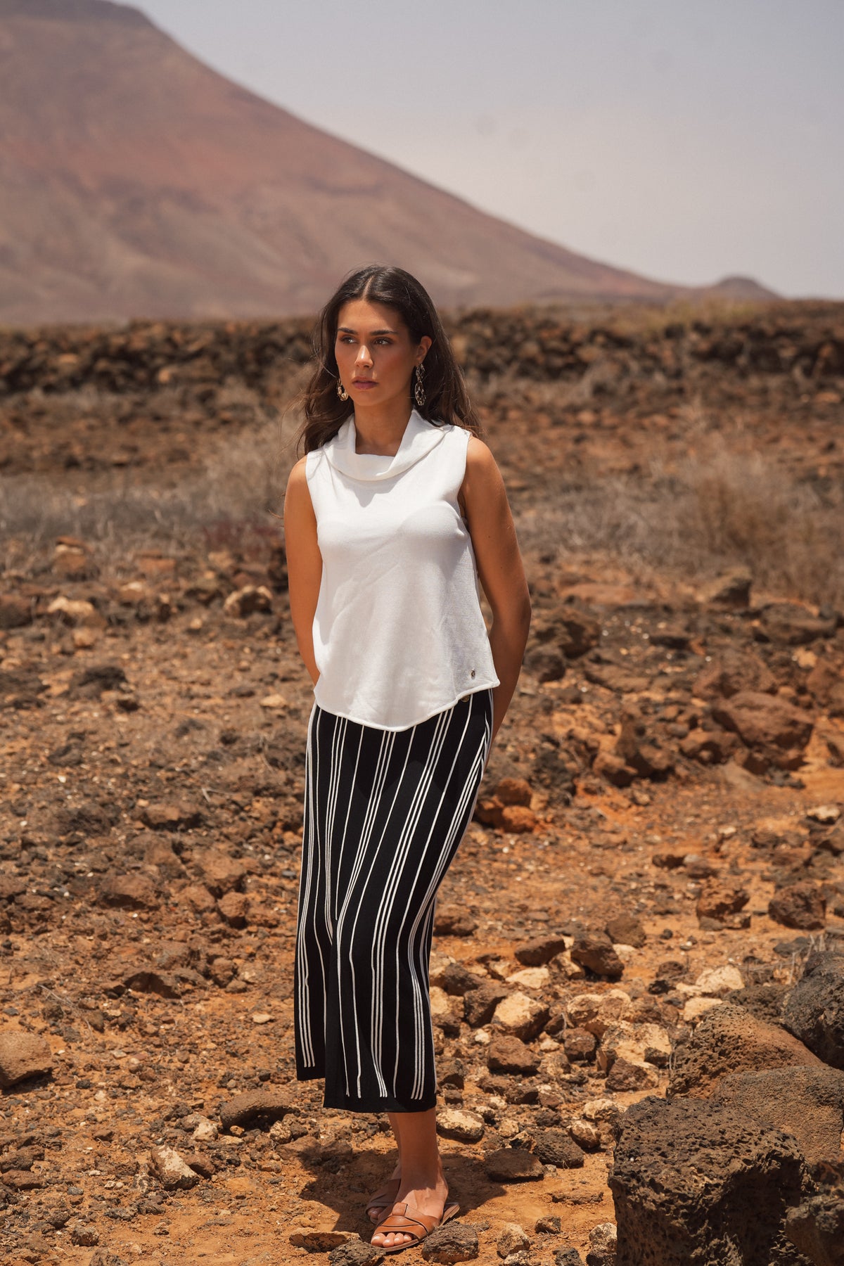 Saia de Malha Midi com Riscas Verticais