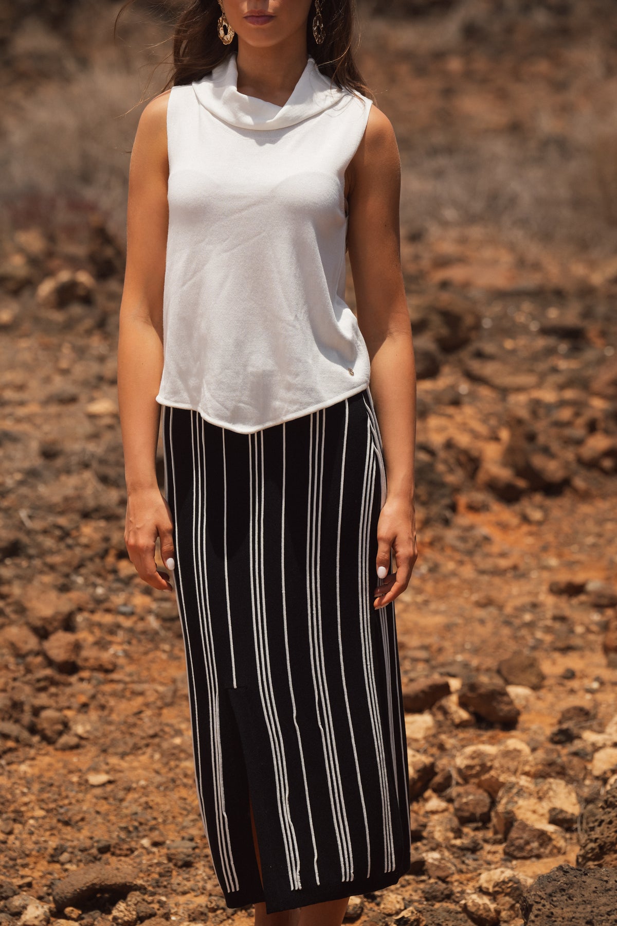 Top de Malha com Gola Drapeada