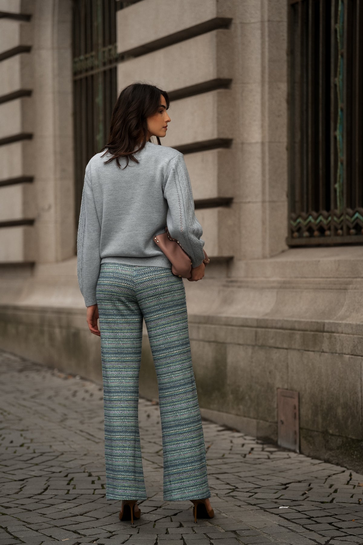 Camisola  Detalhe Vazado nas Mangas