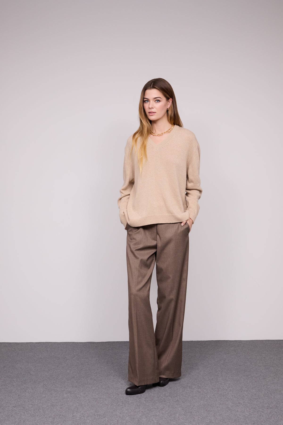 Camisola Decote V Meia Malha