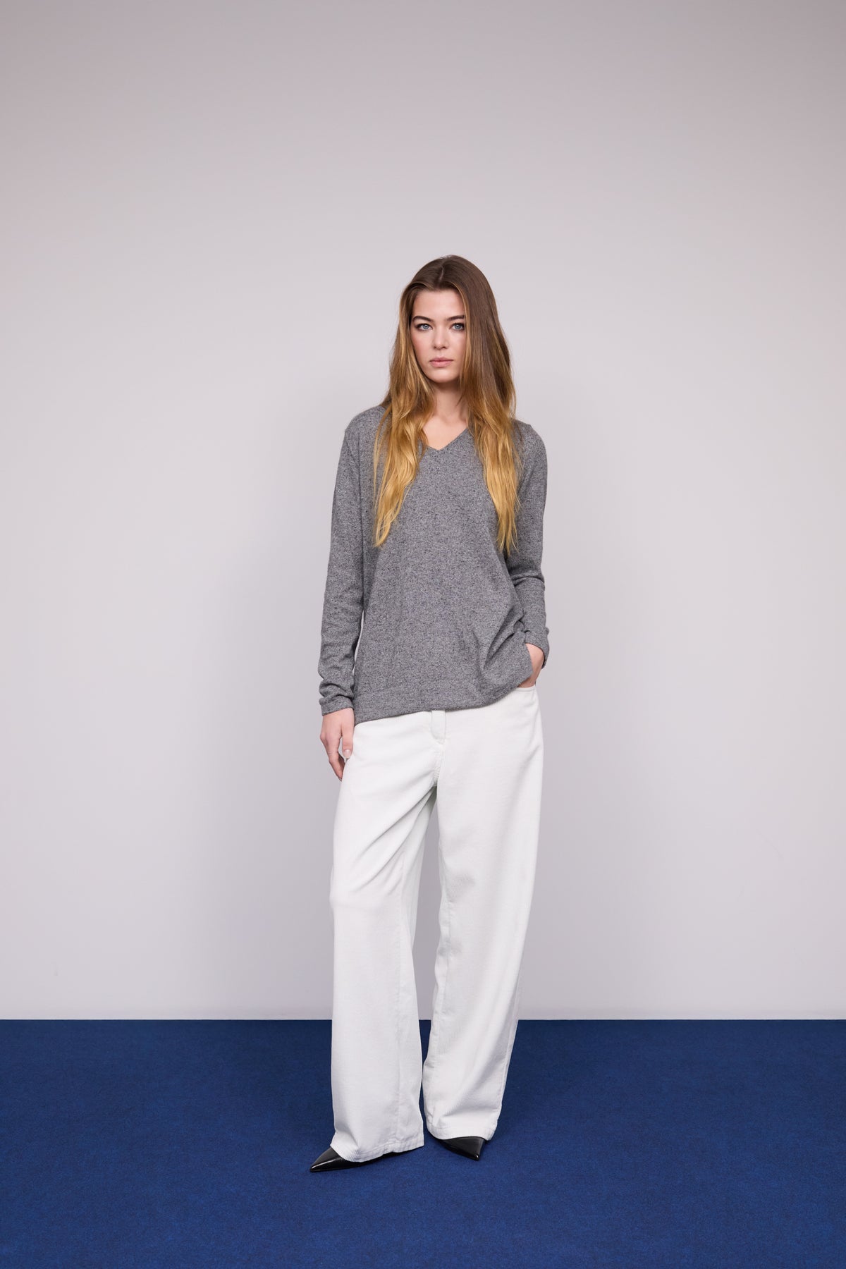 V-Neck Jumper