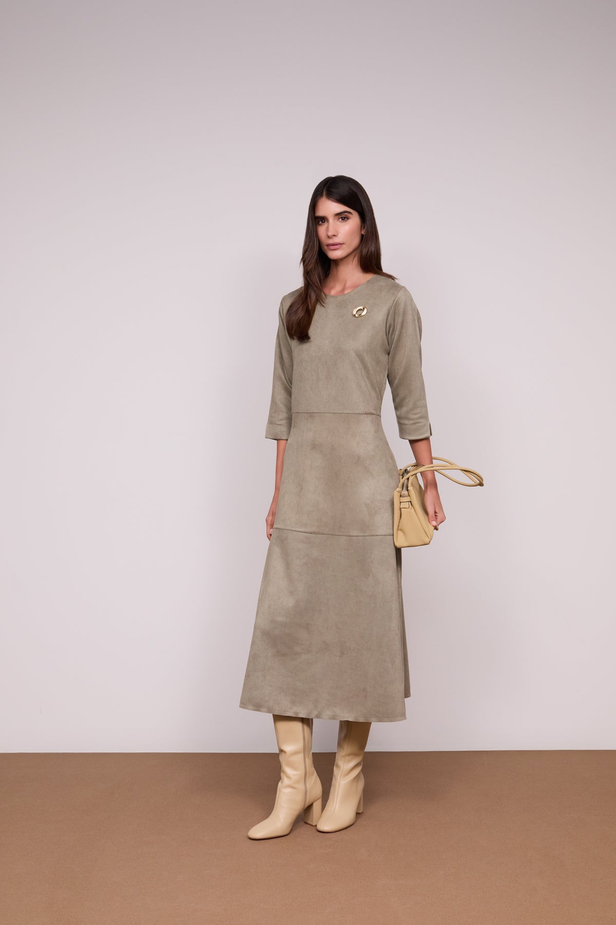 Vestido Midi Suede
