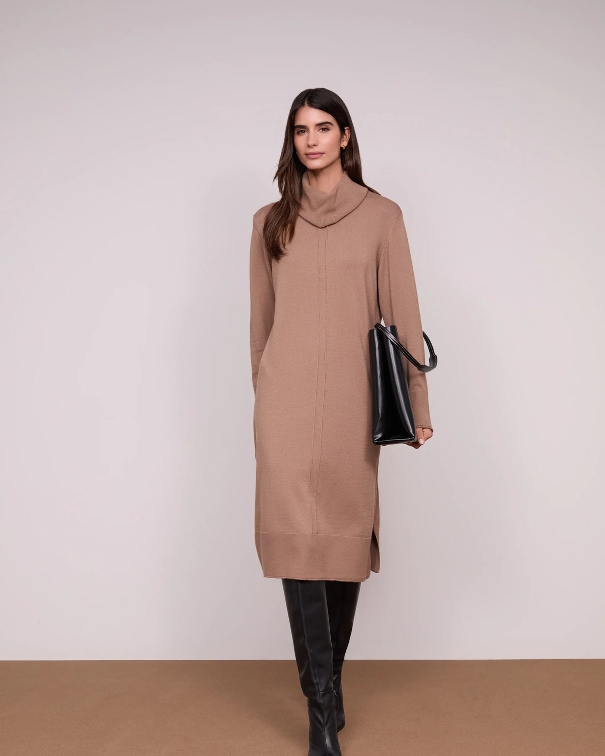Vestido Midi Gola Alta