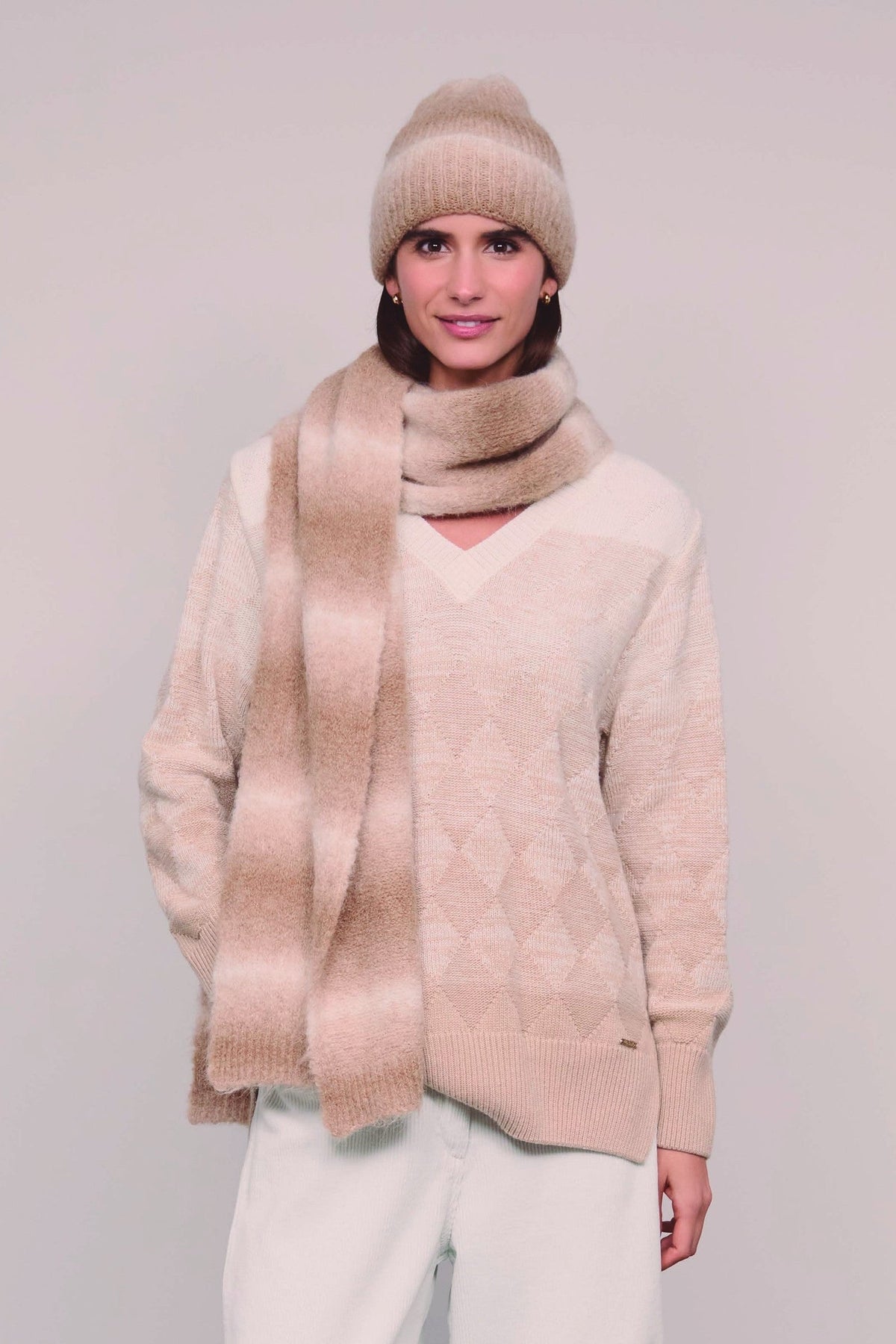 Scarf 262.0248.328 — look