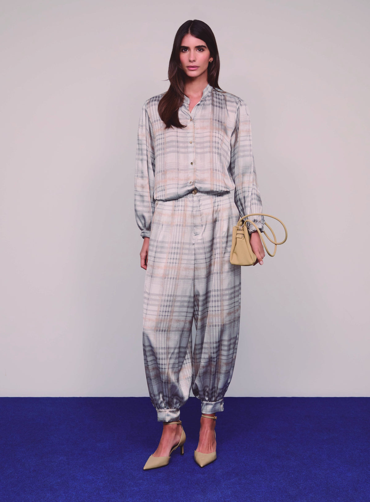 Blouse 262.0422.418 — look