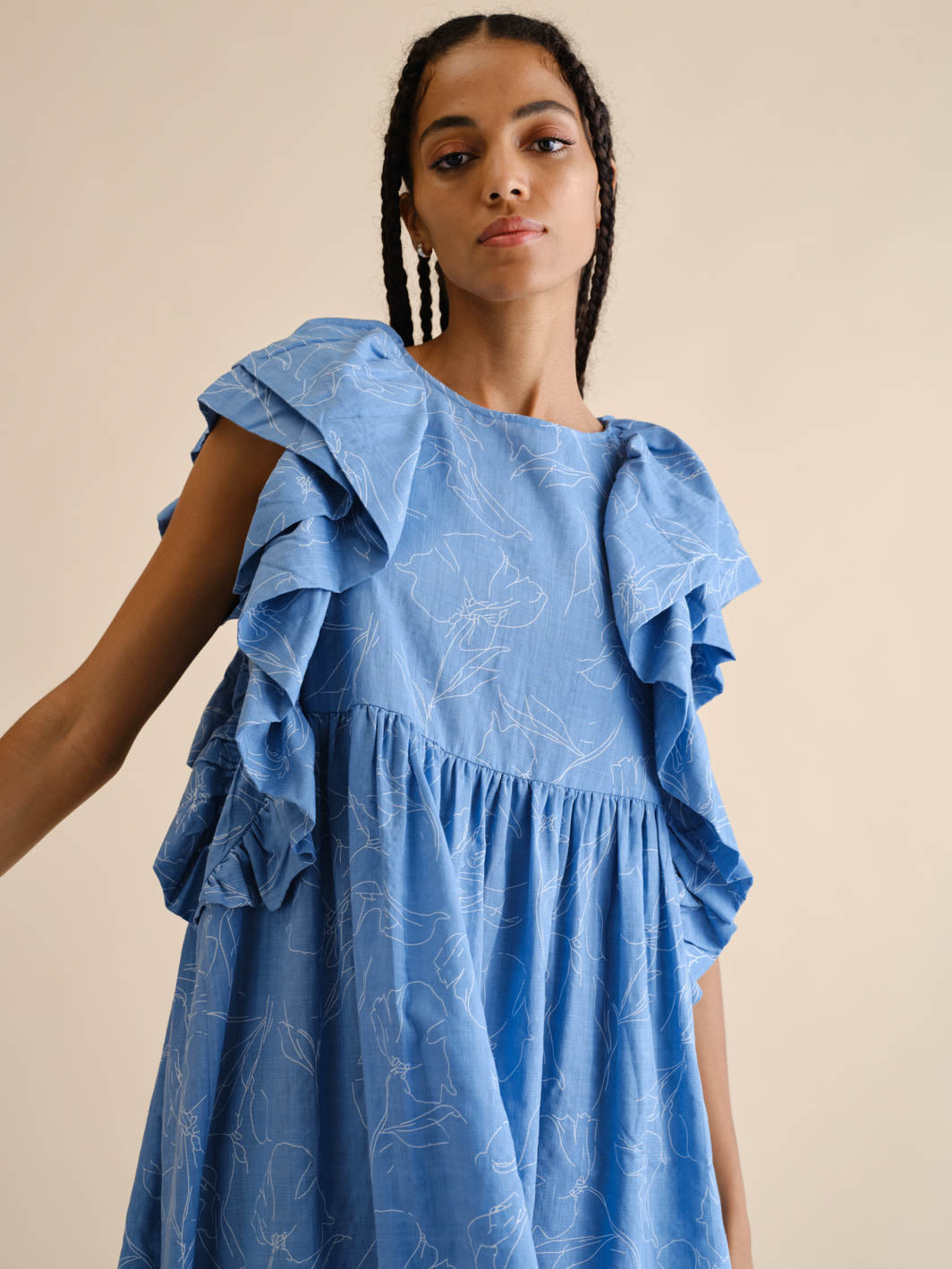 Vestido Curto Mangas Folho | GUIMANOS – vista 2