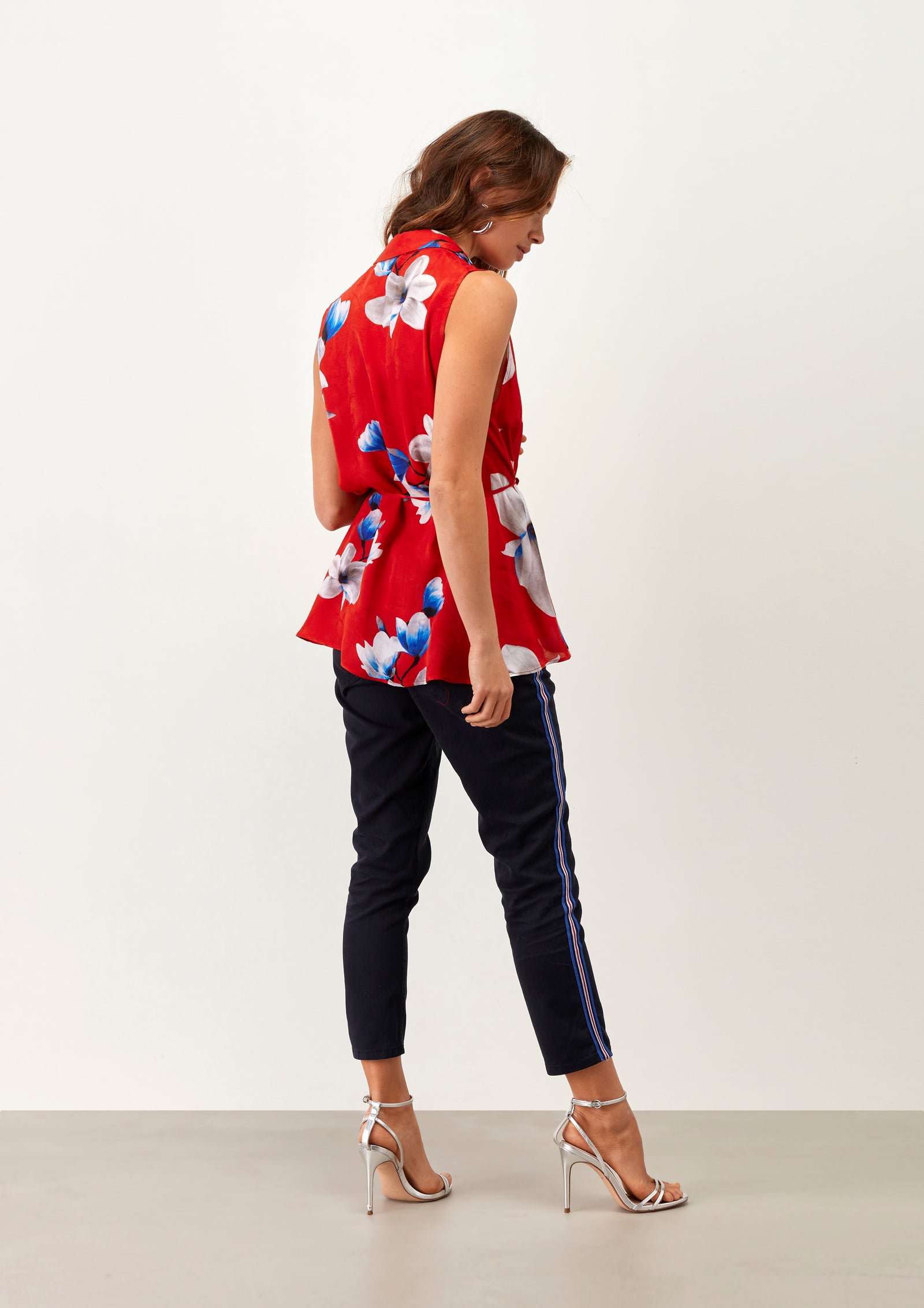 Blusa Floral Vermelha - guimanos-store