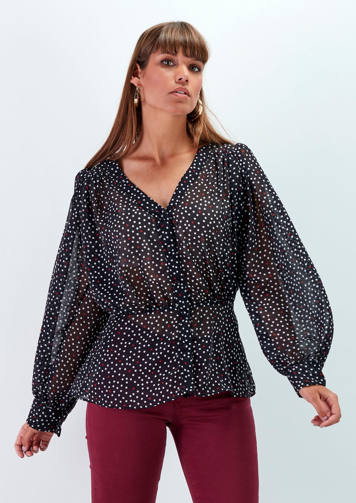 Blusa com Corte de Pintas - guimanos-store