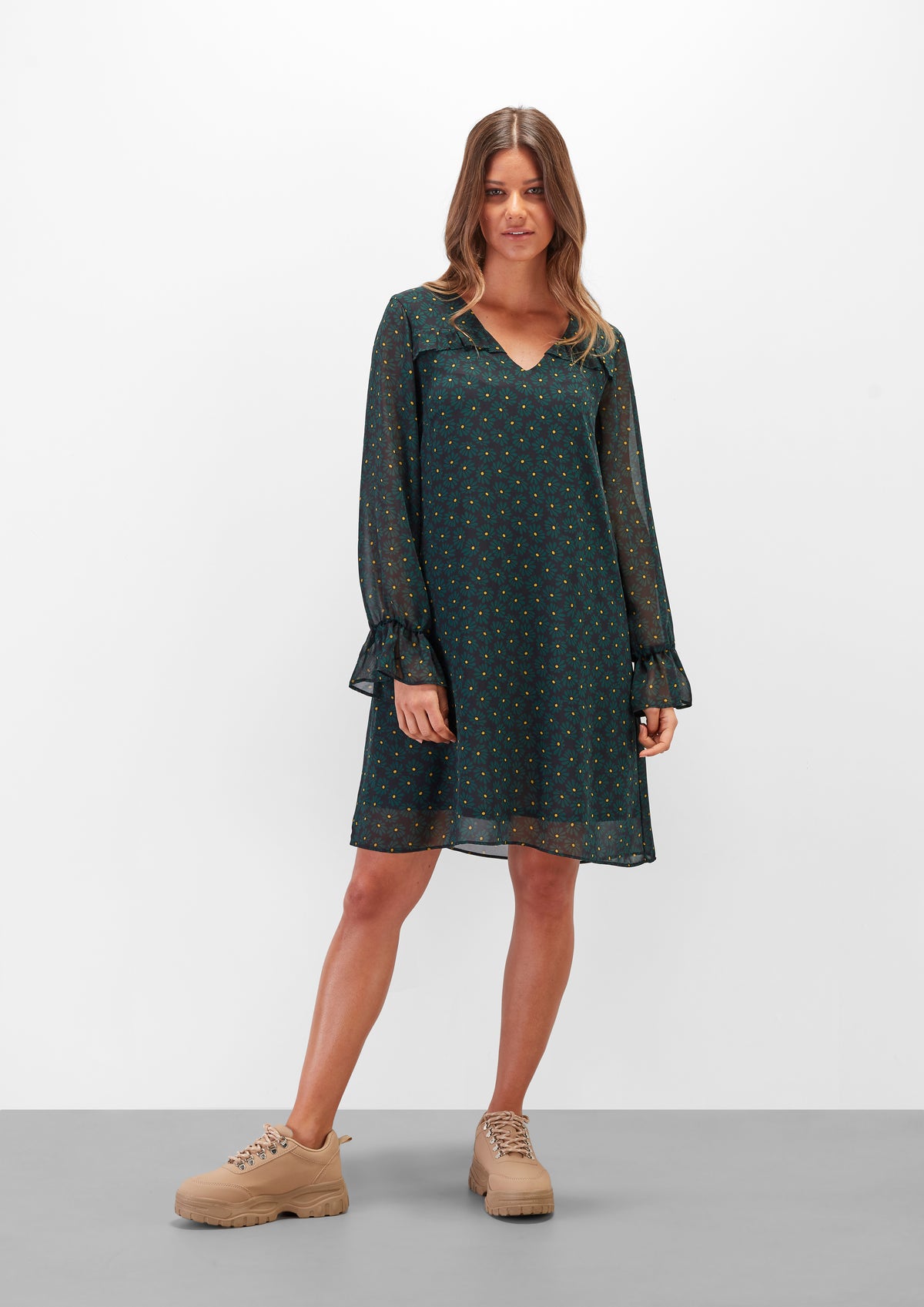 Vestido Curto com Folhos Peito - guimanos-store