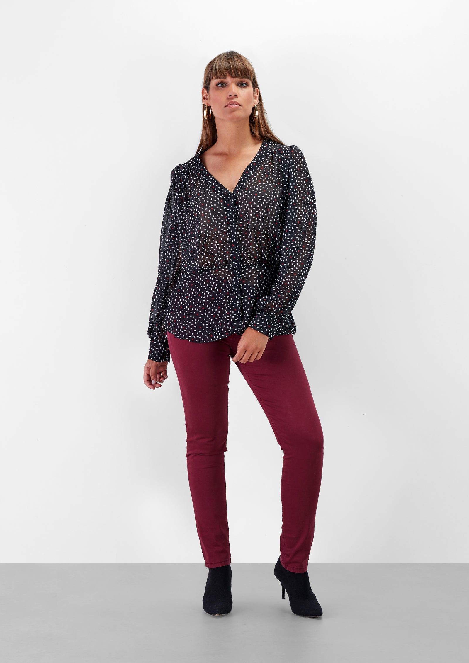 Blusa com Corte de Pintas - guimanos-store